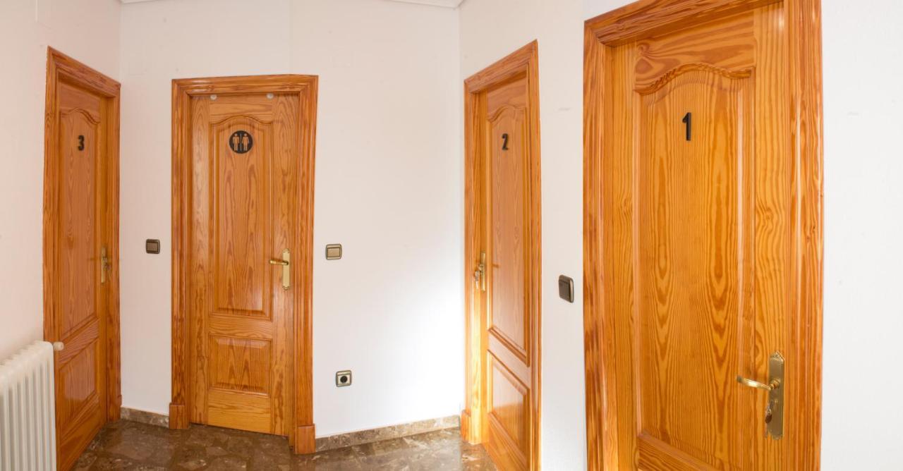 Casa Las Rosas Iniesta Екстериор снимка